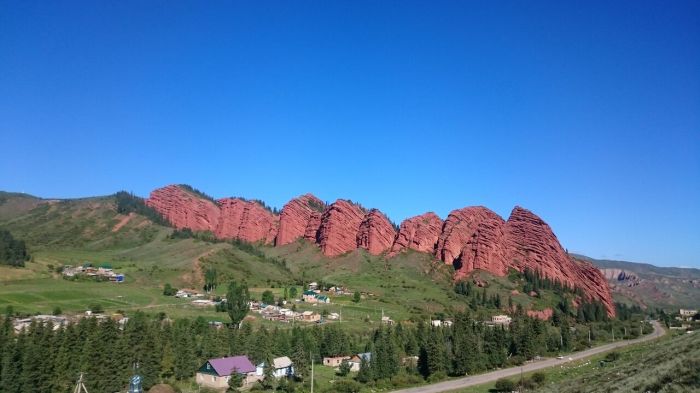 Seven Bulls Kirgistan Karakol Sieben Ochsen